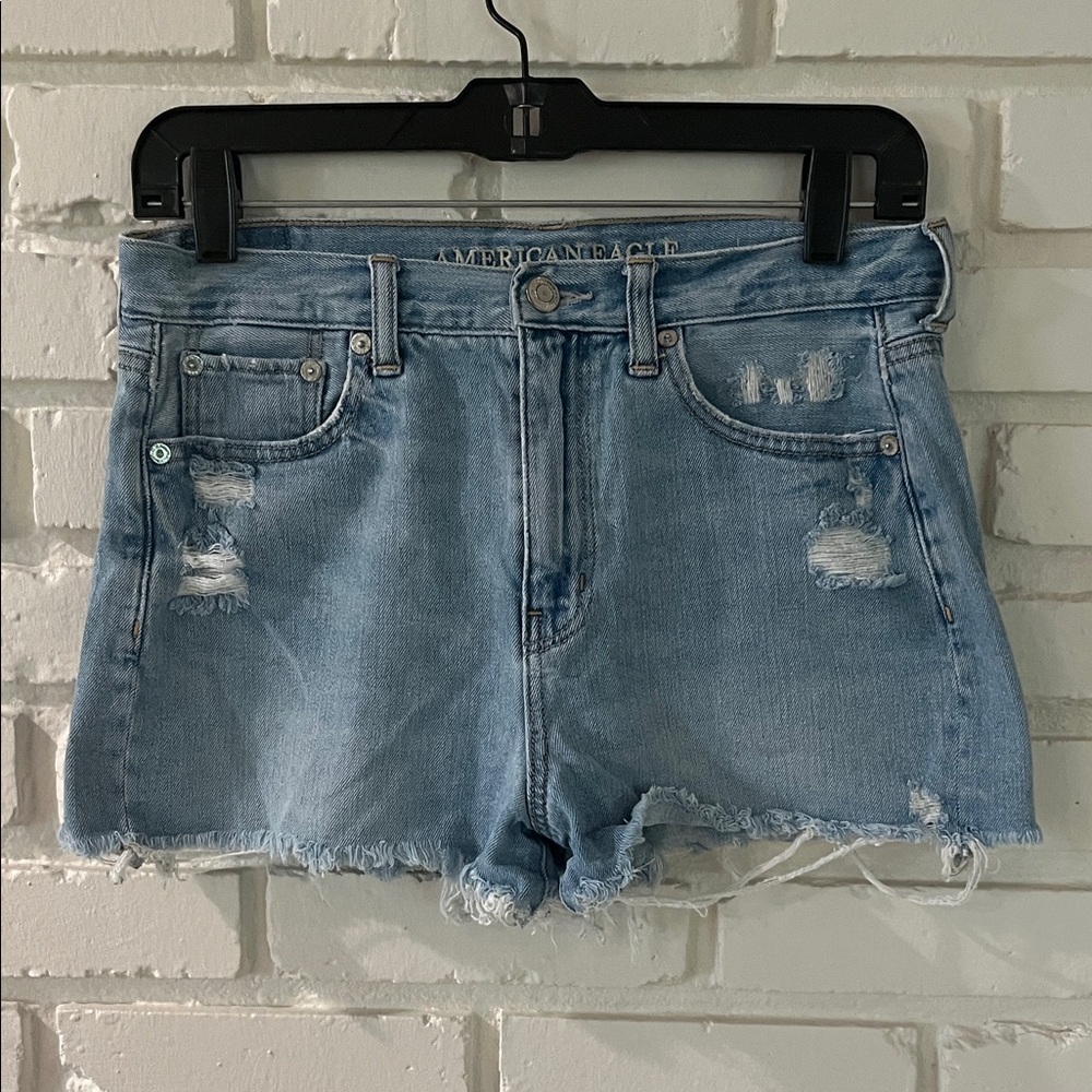 American Eagle Outfitters Light Wash Distressed Denim Cutoff Shorts